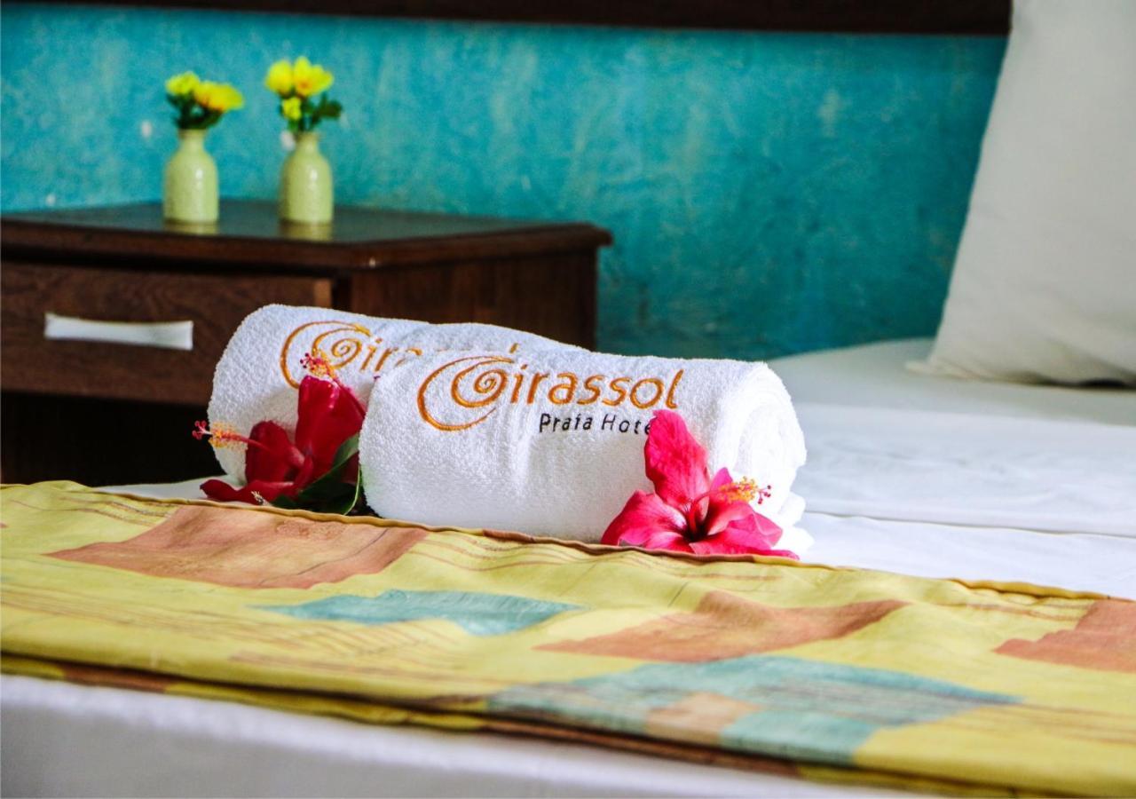Girassol Praia Hotel 구아이빔 외부 사진