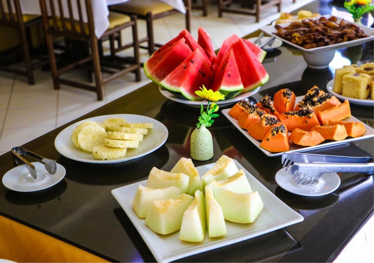 Girassol Praia Hotel 구아이빔 외부 사진